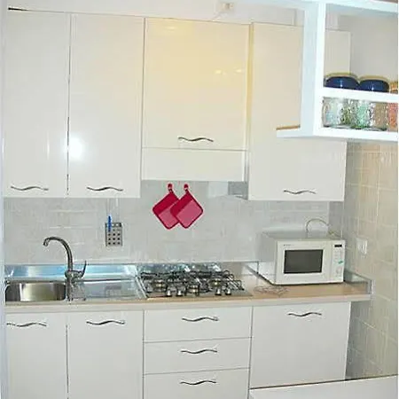 Queen House شقة
