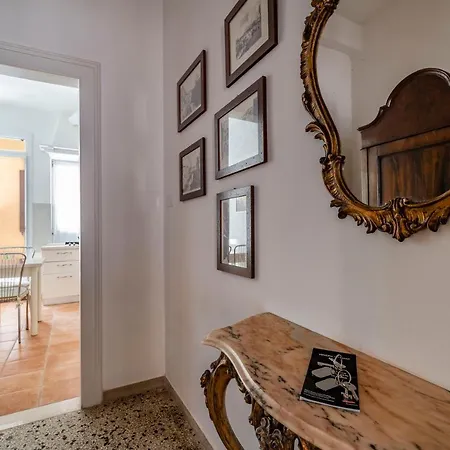Queen House Apartment Venice