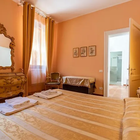 Apartment Queen House *