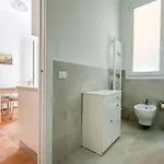 Queen House דירה