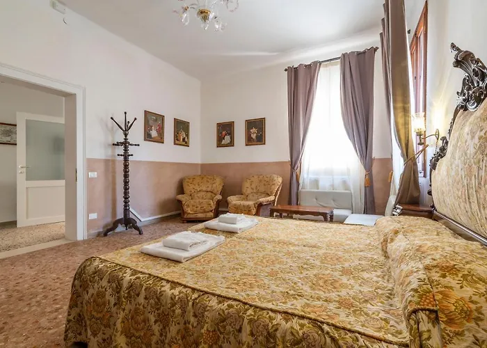 Apartament Queen House